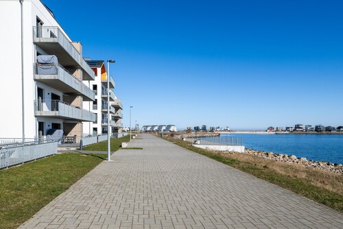 Neuwertige, moderne 3-Zimmer-Wohnung mit Kaminofen und 2 Balkonen -Einziehen und wohlfühlen!