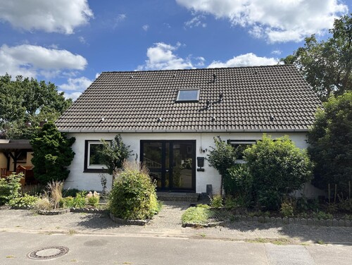 Familienfreundliches Zuhause in Tetenhusen