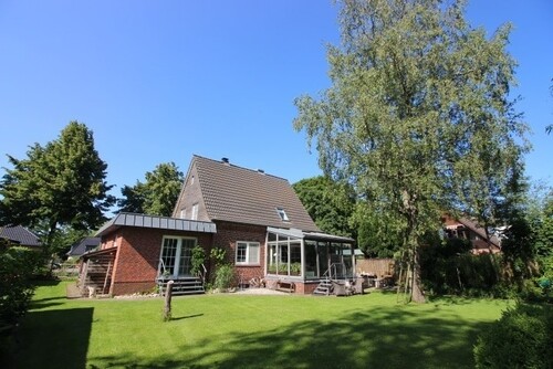 Einfamilienhaus in zentraler Lage auf hübschem Grundstück